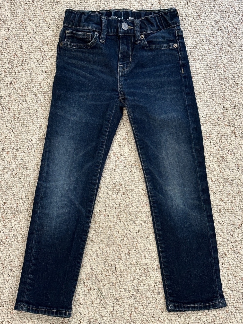 Bundle of 2 Slim 360 stretch jeans for boys from Old Navy. Size 5 - Picture 2 of 6